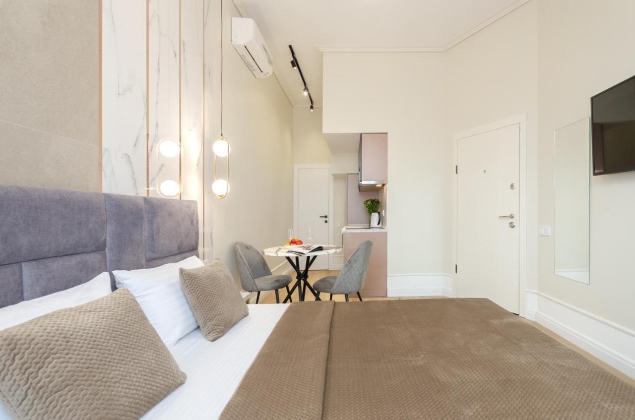 Modern New Cozy Apartment Kvartet Railway Station Kiev Dış mekan fotoğraf